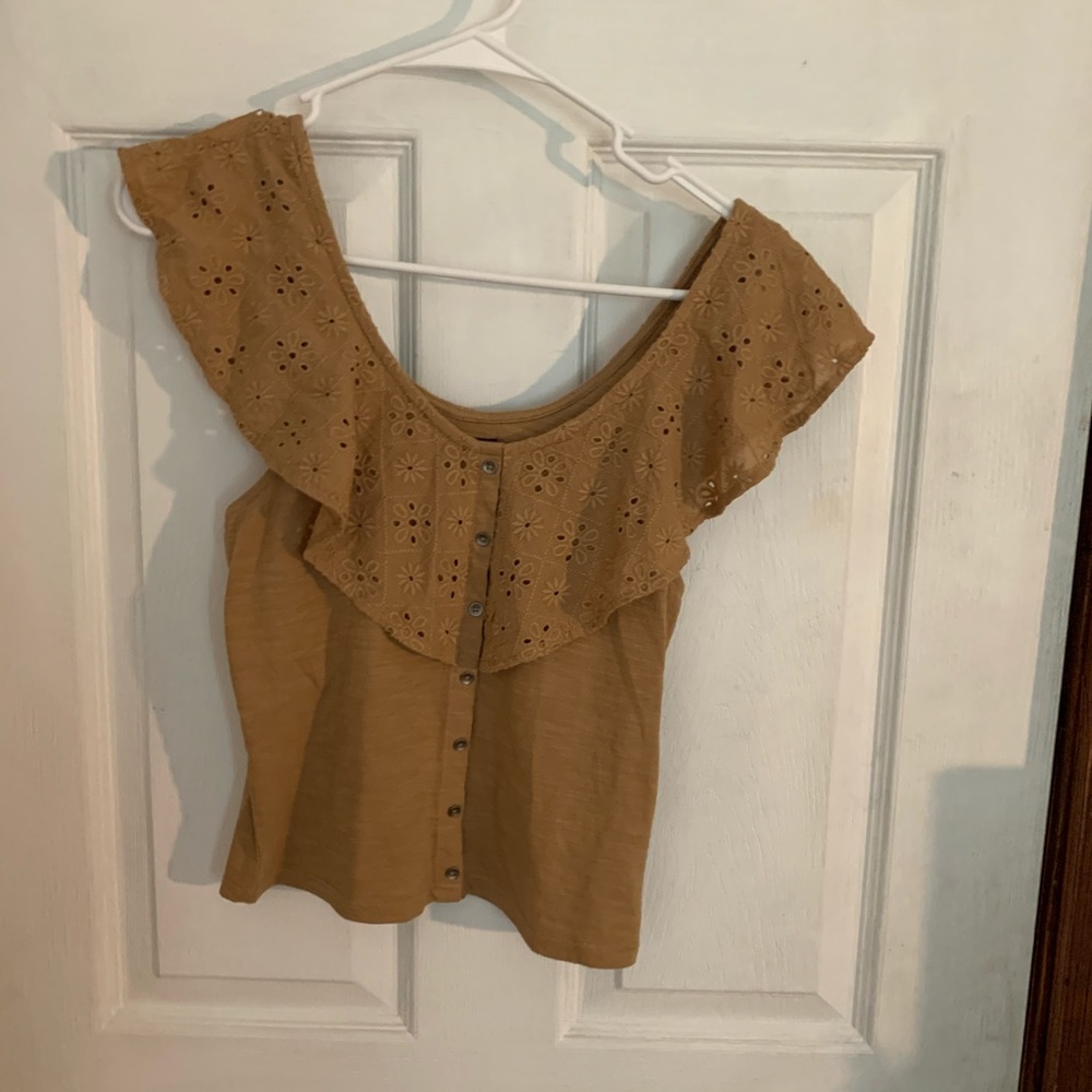 AMERICAN EAGLE FLOWY TEE